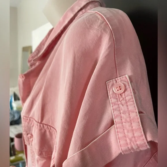 Buffalo David Bitton Soft pink boxy lagenlook button top with chest pockets - Picture 3 of 7